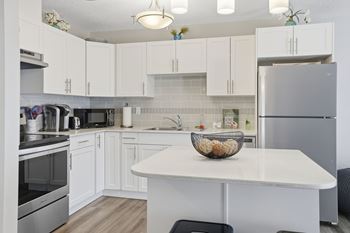 Furnished guest suites*